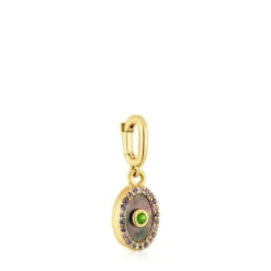 Colgante medalla con baño de oro de 18 kt sobre plata, nácar, cromodiópsido e iolita Medallions^TOUS New