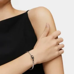 Pulsera esclava de plata y motivo en color negro MANIFESTO^TOUS Clearance