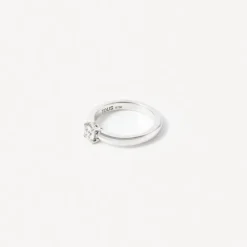 Solitario de oro blanco con diamante ATELIER^TOUS Best